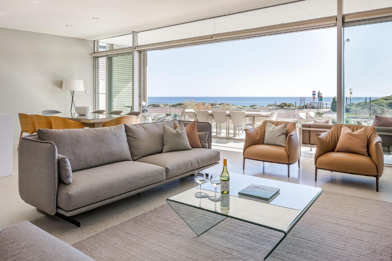 스미스 비치 리조트 얄링업 외부 사진 Interior of a penthouse apartment